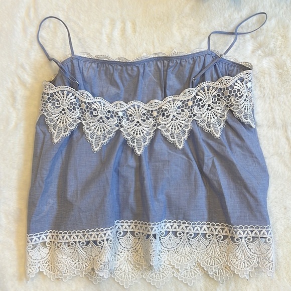 Express spaghetti strap lace top - Picture 6 of 9
